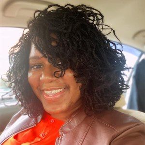 Meet your Posher, Janice